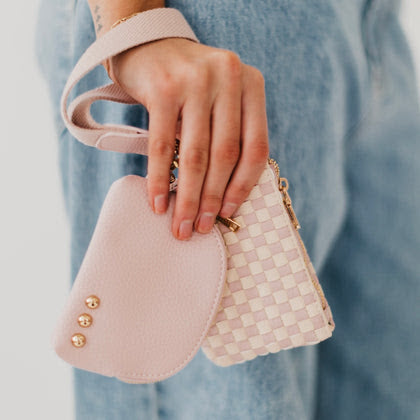 Wonderlust Woven Dual Pouch Wrislet